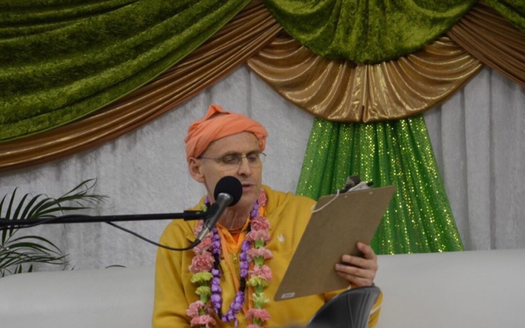 Worshipping the Vaisnavas
